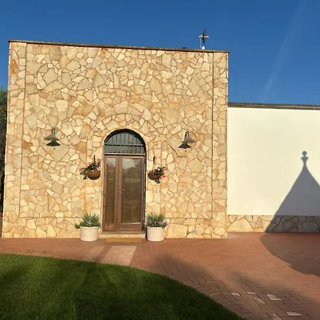 度假居 Trullo Raphael 圣维托诺曼